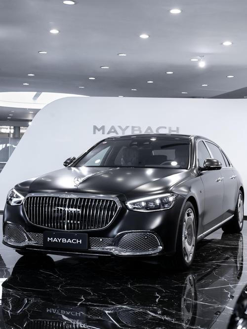 佛山153岚图汽车的售后服务让用户无忧出行，迈巴赫未来的豪华车趋势